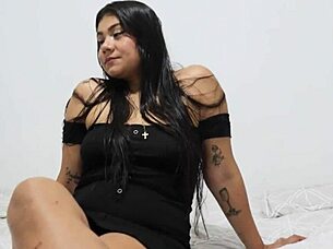 beautiful latina girl with big ass comes over for a drink and casual interview