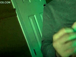 Hey I'm masturbating for my girlfriend in this hot homemade clip