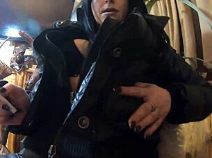 oh god, so much cum on my black leather leggings