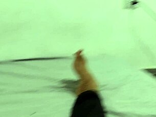 Hermosa latina venezolana de culo grande, why do sexy dance then fuck in house living room?