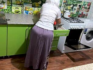 Granny's Big Ass Takes Intense Anal Pounding