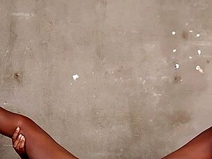 Oh fuck that african pussy until it creams everywhere!