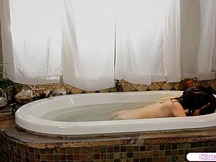 Misslick com - Petite 18+ lesbian girlfriends give oral in bathtub.