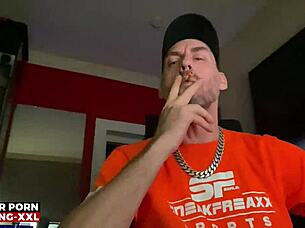 hey, wanna see this massive xxl bulge in my tight sneakers and socks, teasing you slowly?