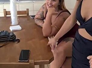 resenha entre amigas com vara