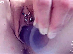 hey, watch me play with dildo in the bathtub until the best climax hits