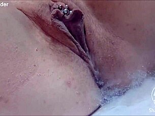 hey, watch me play with dildo in the bathtub until the best climax hits