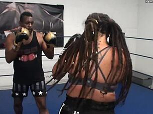 Male faces female in mixed boxing spar with fiesty feminista