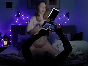 Woke her up with passionate Christmas sex on the new camera, leading to juicy creampie and squirting orgasm