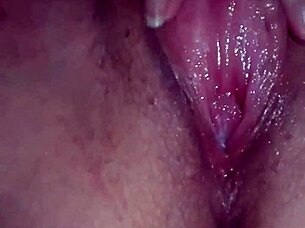 AMATEUR SHARES A Relaxing HOMEMADE Massage Moment