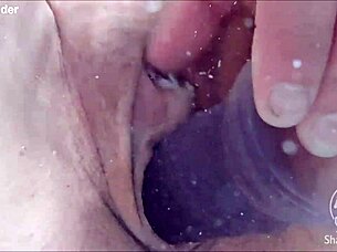 hey, watch me play with dildo in the bathtub until the best climax hits