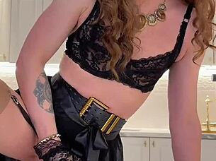 Wild Crossdresser Iskra Delivers Amazing Cumshot