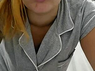 Mature milf notices the stares at her curves and decides to give in to the temptation for intense action.