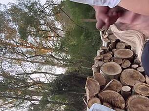 Loirinha gives a tasty blowjob in the woods - Aline Novak's hot amateur compilation 😘🍆🌳