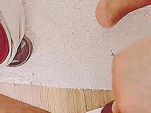 Open wide and catch this big black cock load for me! 😏🍆