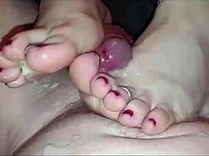 Newly married Indian wife delivers cumshot with intense blowjob and footjob on wedding night