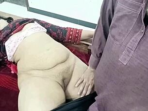 Why does this desi pakistani beautiful housewife get penetrated so deep?