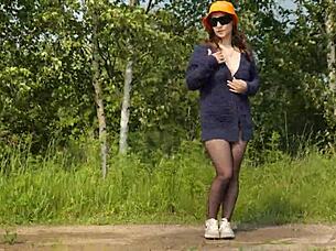 wow this stranger hooked up with a dirty webcam model outdoors in the forest flashing ass and spreading pussy