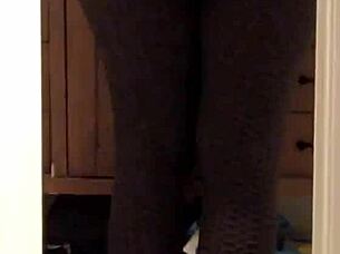 oh wow look at my wife's big ass in those leggings