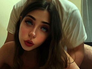 No Hay Nada Mejor Que Follar Con Ella Despues De Un Largo Dia En El Trabajo!