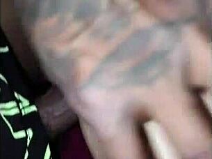 oh that rich sexy mexican latina ass with brown eyes turns me on