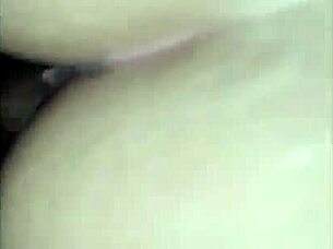 oh that rich sexy mexican latina ass with brown eyes turns me on