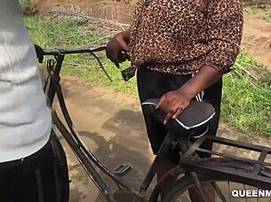 I loved pounding her wet pussy hard on the roadside without hesitation