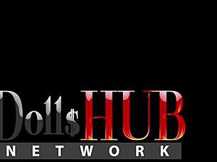 Hot Teen Girl Masturbates with Tight Pussy in Public Gym Leading to Horny Outdoor Orgasm and Gaping