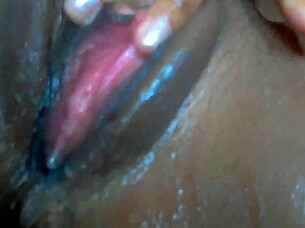 i'm this beautiful 18+ teen, loving to fuck my wet asshole with toys on cam, getting it gaping and pretty for you