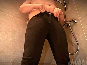 Chubbykaot Gets Naughty Pissing In Jeans Outdoors Flashing Curvy Ass And Belly For Fun 😜