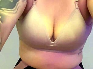 Meu personal trainer got so horny he made me choke on his thick monster cock until gagging in the gym!