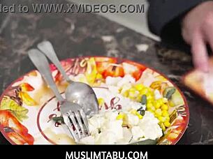 during thanksgiving dinner, the girlfriend in hijab gives a pov blowjob and gets fucked