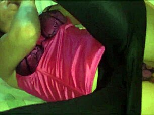 Sexy O2 T 03 - my pussy wants to eat a cock sandwich with squid cum