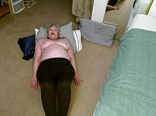 why not start your morning with a sexy wiggle in those favorite dirty leggings like dawnskye1962 does in this retro blue films update