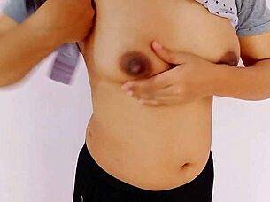 Reema Enjoys Hair Brush Insertion In Solo Ranch Masturbation Indian Homemade Scene