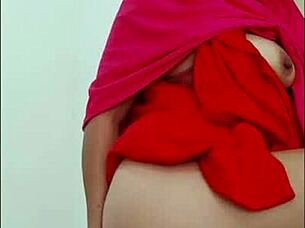 hey patriarchy turned me super submissive so im hiding my face while flashing big natural tits and ass