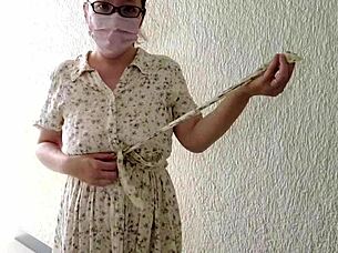 A married woman masturbates outdoors and gets so excited! 💒🌳 Full video link