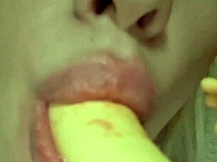 hey, check out elzakom's cute lingerie play with pretty dildo in her sweet pussy