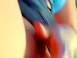 passou óleo no meu bumbum e pediu pra meter a piroca na bucetinha apertada