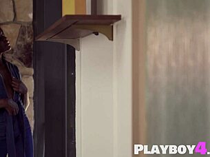 Wow, check out sexy black teen model Victoria Antoinette stripping to expose her amazing natural body!