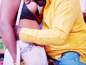 Desi Housewife Fucking Tailor With Telugu Dirty Talks - So Hot!