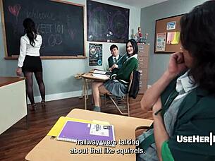 Hey, did you know we can freeuse our teacher? She's super woke - Whitney OC UseHerPOV