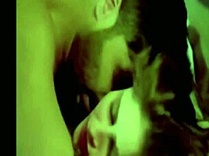 Hey, check out Kareena and Arjun Kapoor's steamy kissing scenes compilation from Ki & Ka! 💋🔥