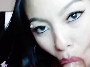 Horny Colombian girl deepthroats that monster cock and squirts from wet pussy licking until cumshot on ass 😈💦