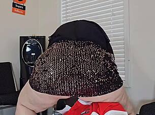 Fat Ass White Girl in Hijab Gets Fat Pussy Fingered by Black Guy in Clinic Waiting Room Before Face Sitting on Big Black Cock