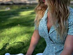 Intense Date with Curvy Big-Tit Blonde in Lingerie for Rough Blowjob and Ass Licking