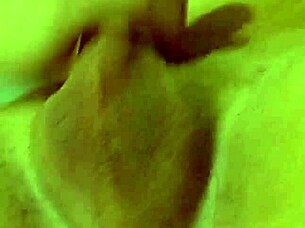 He explores his new buttplug in solo anal play session