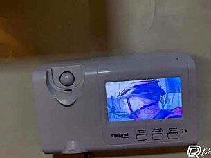 Big Ass Brazilian Babe Seduces Delivery Guy, Rides His Monster Cock Until Creampie Gushes Out