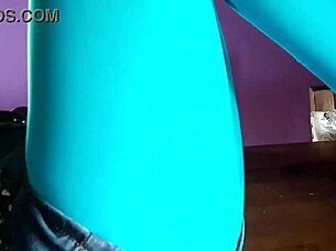 milf's beautiful legs in pantyhose heels spread wide on desk 😘👠