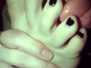 black polish babe worships her own feet with shiny nail polish solo